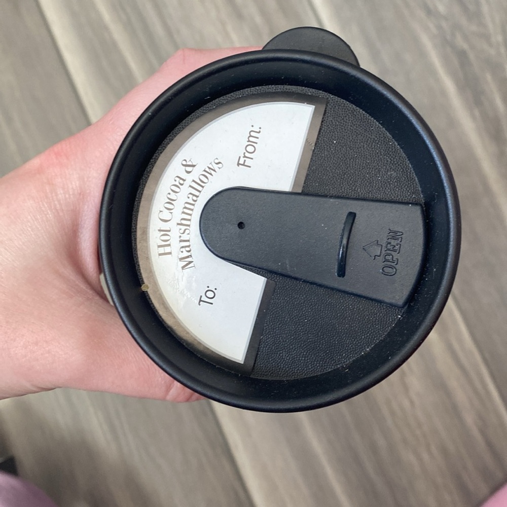 Christmas cup- brand new - Picture 2 of 2